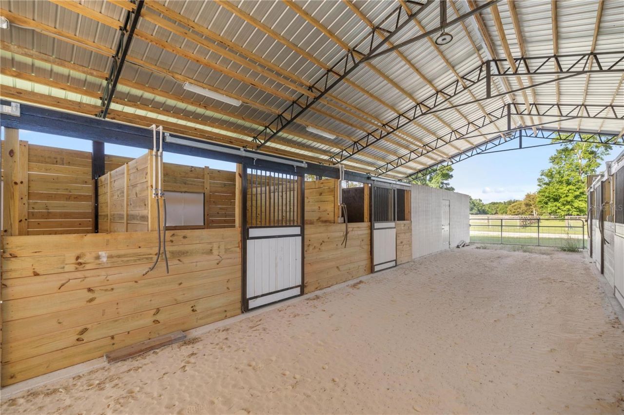 19340 SW 5th Place, Dunnellon, FL 34431 Photo