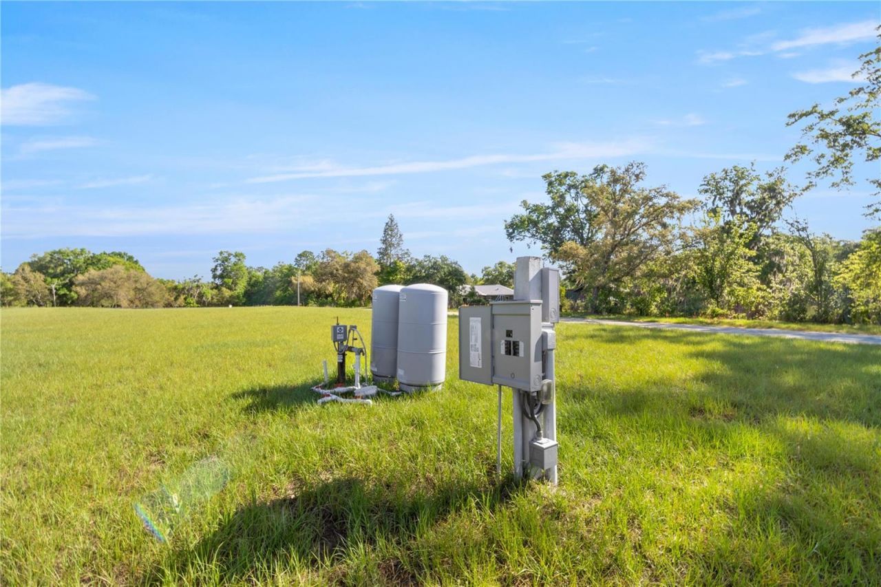 19340 SW 5th Place, Dunnellon, FL 34431 Photo