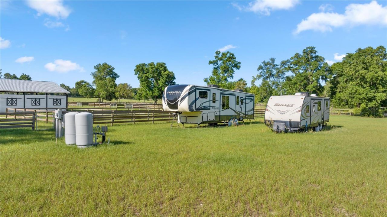 19340 SW 5th Place, Dunnellon, FL 34431 Photo