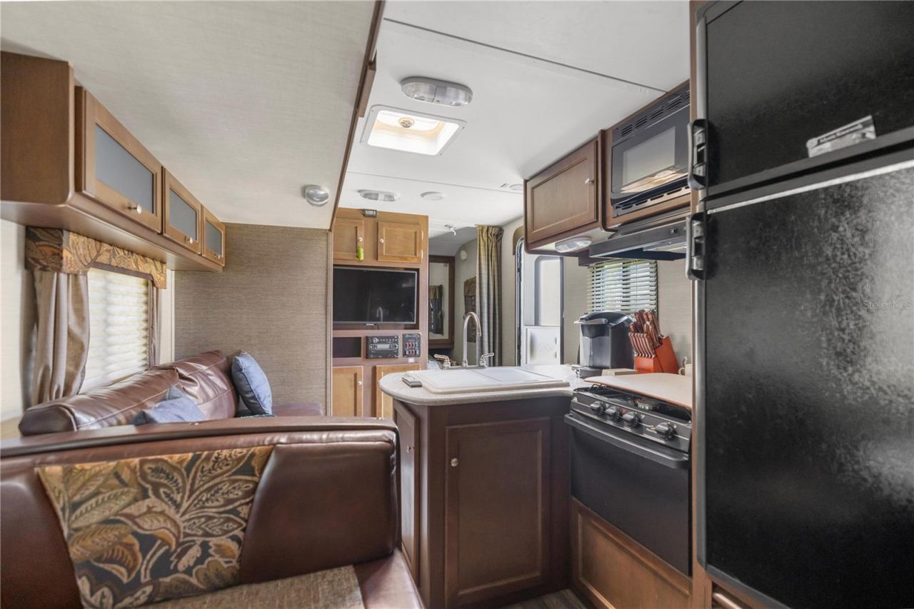 19340 SW 5th Place, Dunnellon, FL 34431 Photo