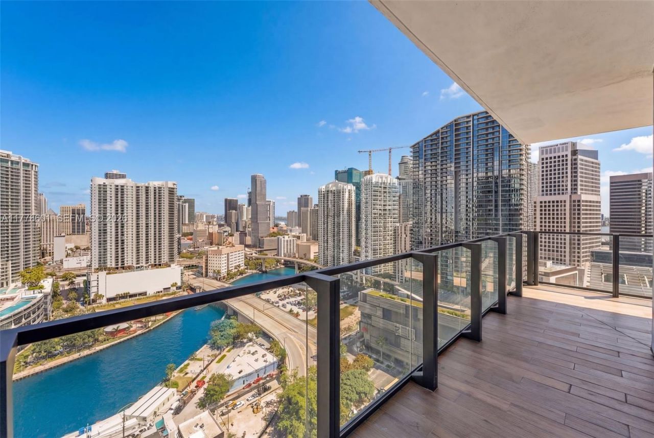 88 SW 7th Street, Unit 2411, Miami, FL 33130 Photo