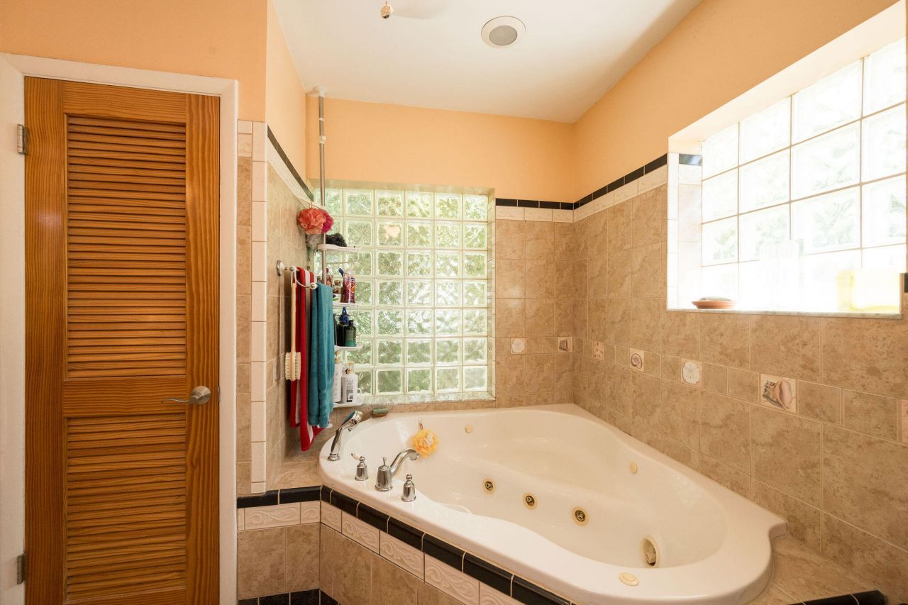 1703 South Street, Key West, FL 33040 Photo