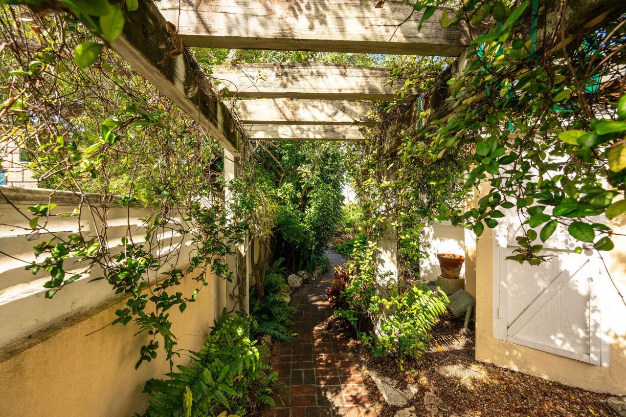 1703 South Street, Key West, FL 33040 Photo