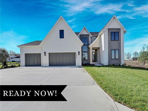 16030 S Twilight Lane, Olathe, KS 66062