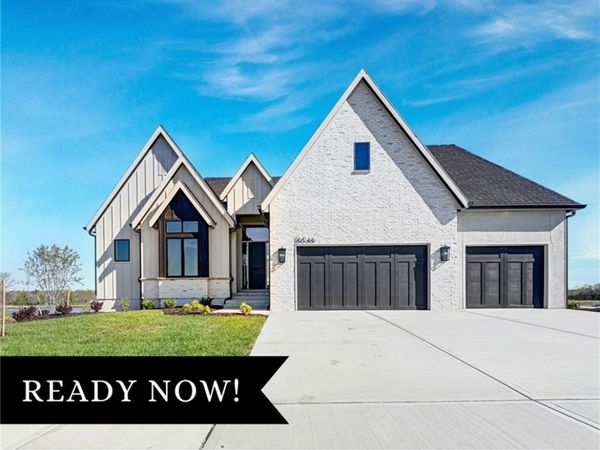 16046 S Twilight Lane, Olathe, KS 66062