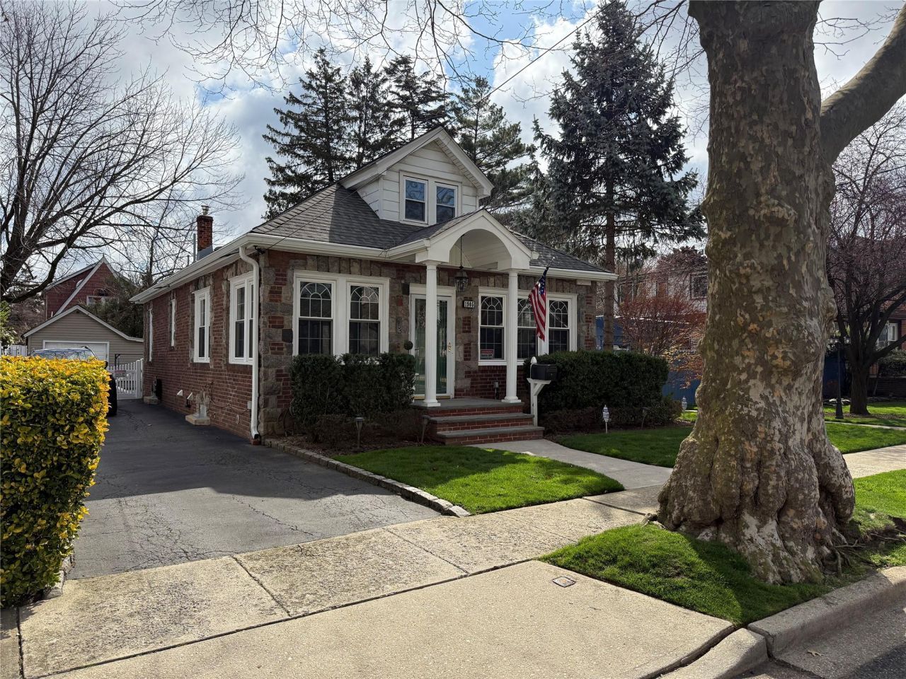 1905 Bryant Place, Baldwin, NY 11510 Main Photo
