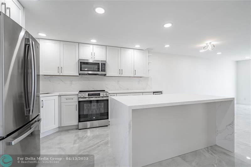 8900 Washington Boulevard, Unit 418, Pembroke Pines, FL 33025 Photo