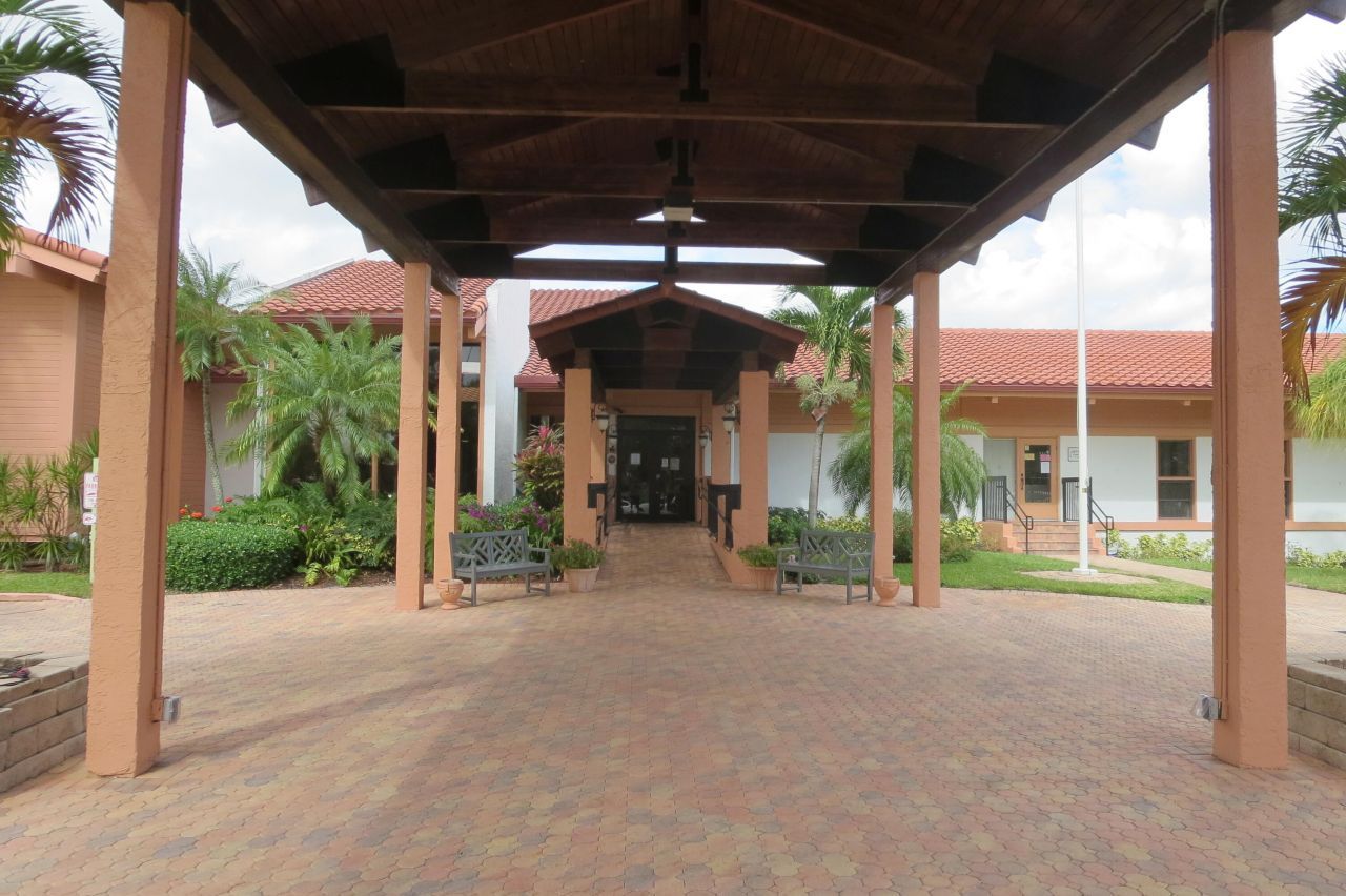 13817 Royal Palm Court, Unit B, Delray Beach, FL 33484 Photo