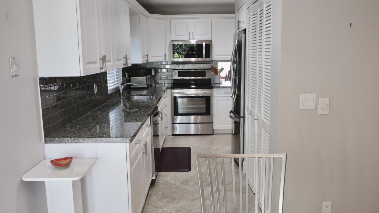 13817 Royal Palm Court, Unit B, Delray Beach, FL 33484 Photo