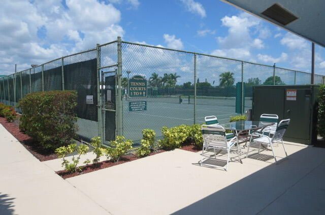 13817 Royal Palm Court, Unit B, Delray Beach, FL 33484 Photo