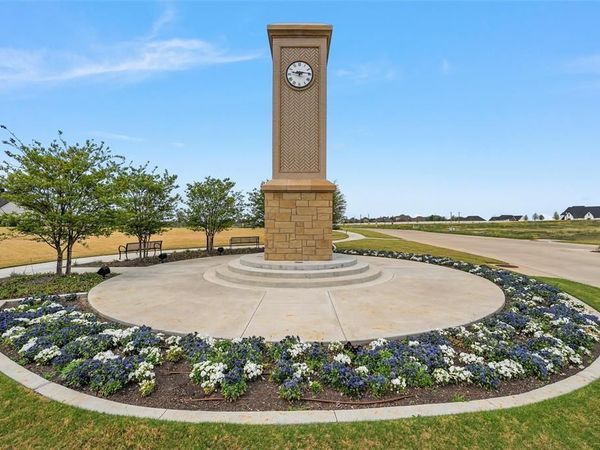 65 Pinehurst Drive, Woodway, TX 76712