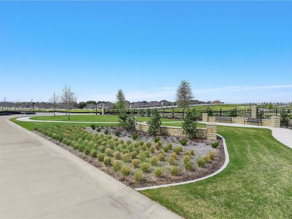 71 Pinehurst Drive, Woodway, TX 76712