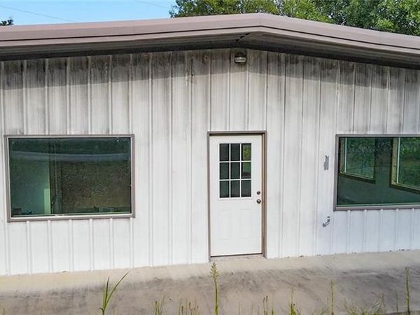 4775 State Hwy 77 Highway, Chilton, TX 76632