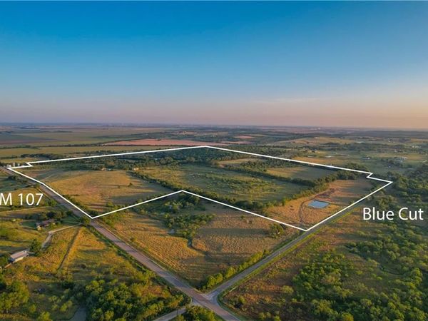 8212 Eddy-Gatesville Parkway, Moody, TX 76557