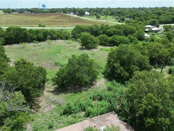 498 Calvery Eskew Road, Mart, TX 76664