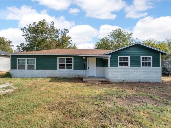 12932 Old Dallas Road, West, TX 76691
