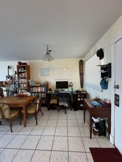 2000 Biarritz Dr, Unit 404, Miami Beach, FL 33141 Photo