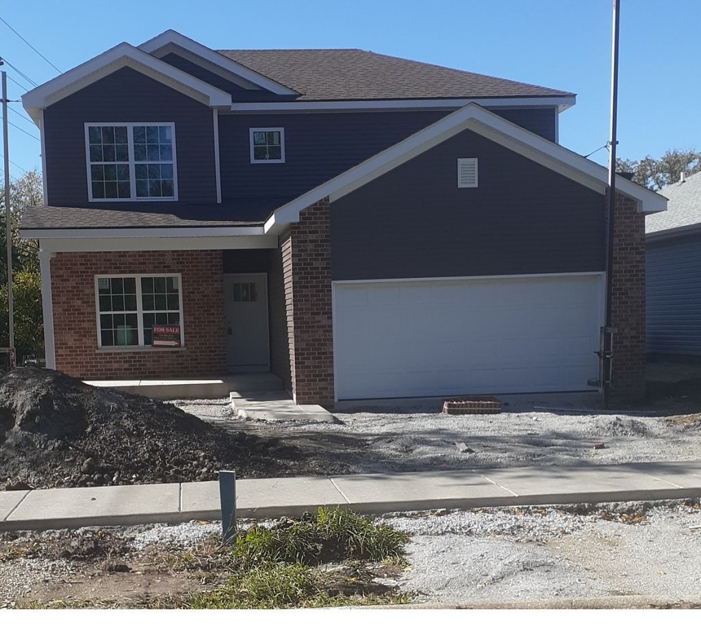 200 Crystal Lane, Steger, IL 60475