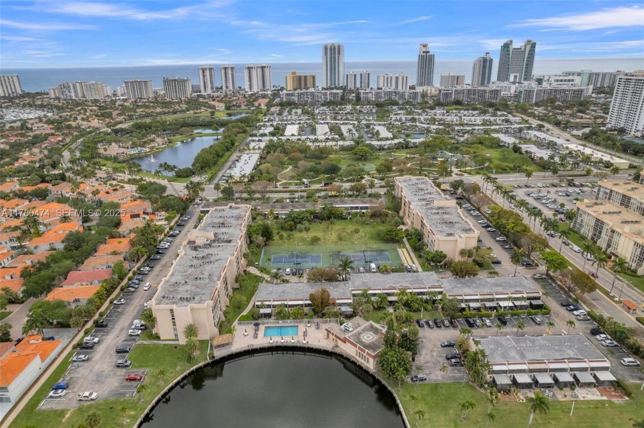 2101 Atlantic Shores Blvd, Unit 201, Hallandale Beach, FL 33009 Photo