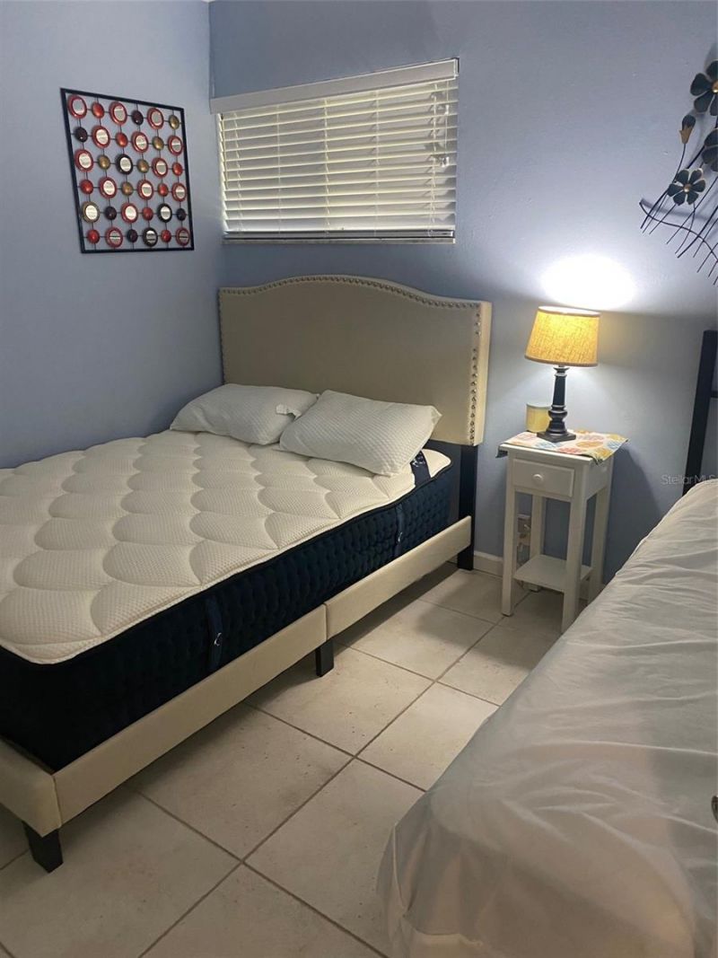 2763 Woodgate Lane, Unit 208, Sarasota, FL 34231 Photo