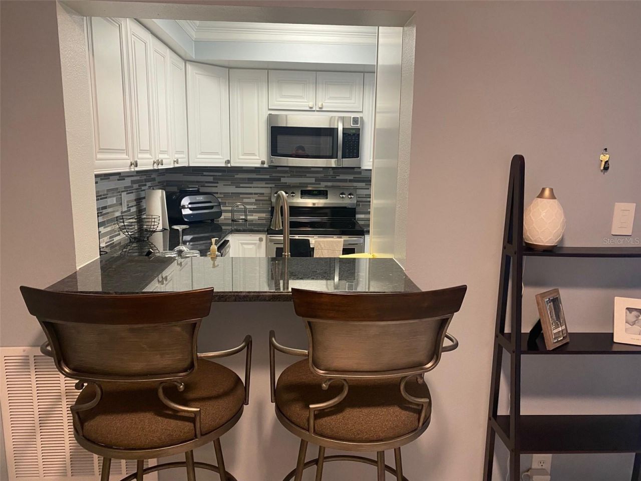 2763 Woodgate Lane, Unit 208, Sarasota, FL 34231 Photo