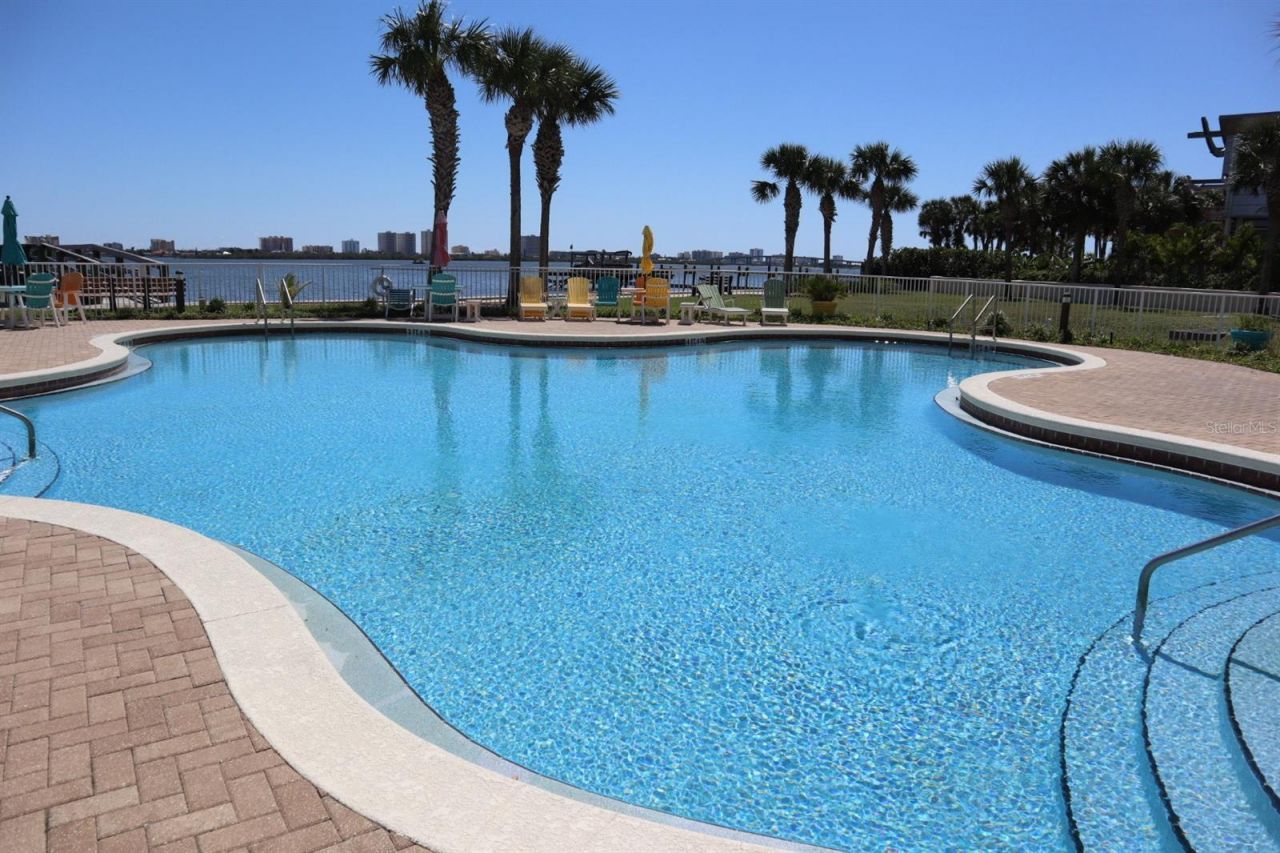 2801 S Ridgewood Avenue, Unit 512, South Daytona, FL 32119 Photo