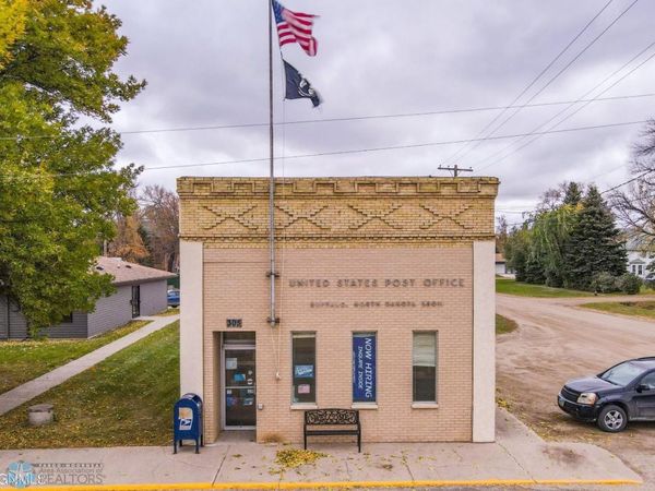 305 Main Street, Buffalo, ND 58011