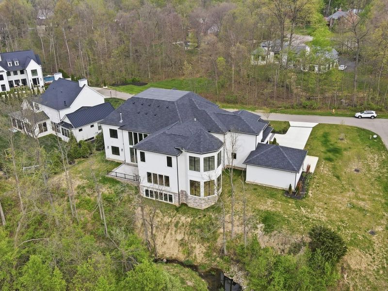 10007 Allen Drive, Dublin, OH 43017 Photo 3