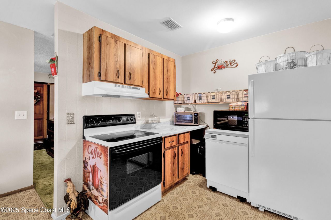 9556 Fleming Grant Road, Micco, FL 32976 Photo