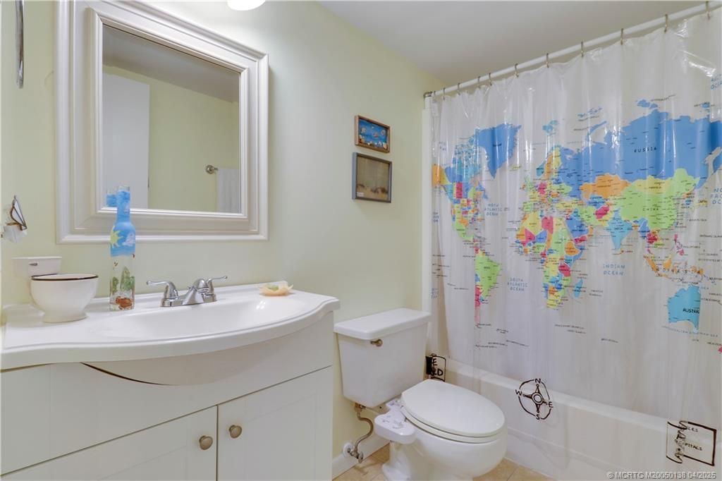 1555 NE Beacon Drive, Unit 1006, Jensen Beach, FL 34957 Photo