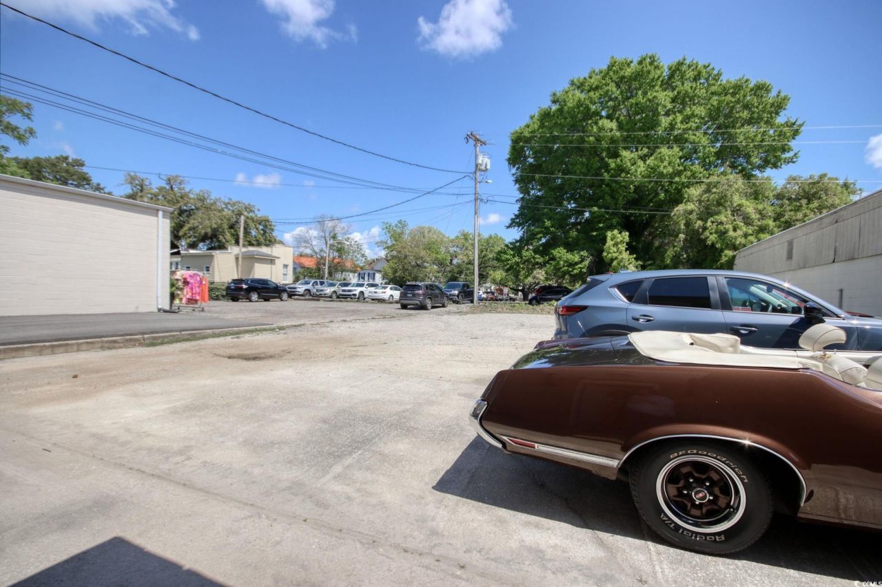 604 Front St. Photo 14