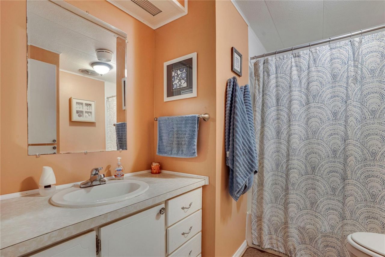 1110 49th Avenue Drive W, Bradenton, FL 34207 Photo