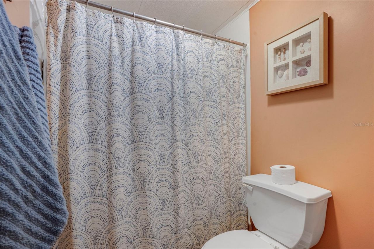 1110 49th Avenue Drive W, Bradenton, FL 34207 Photo