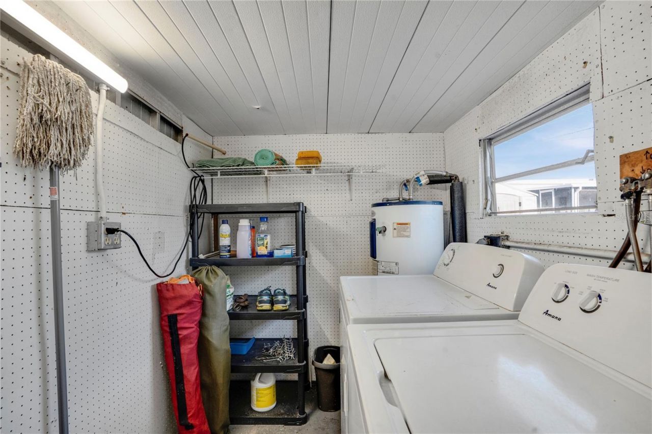 1110 49th Avenue Drive W, Bradenton, FL 34207 Photo