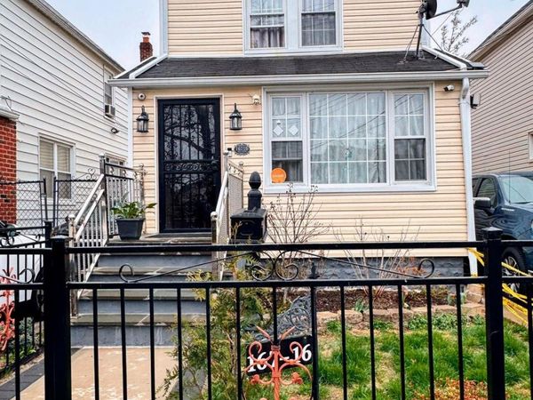 167-16 118th Ave Avenue, Jamaica, NY 11434