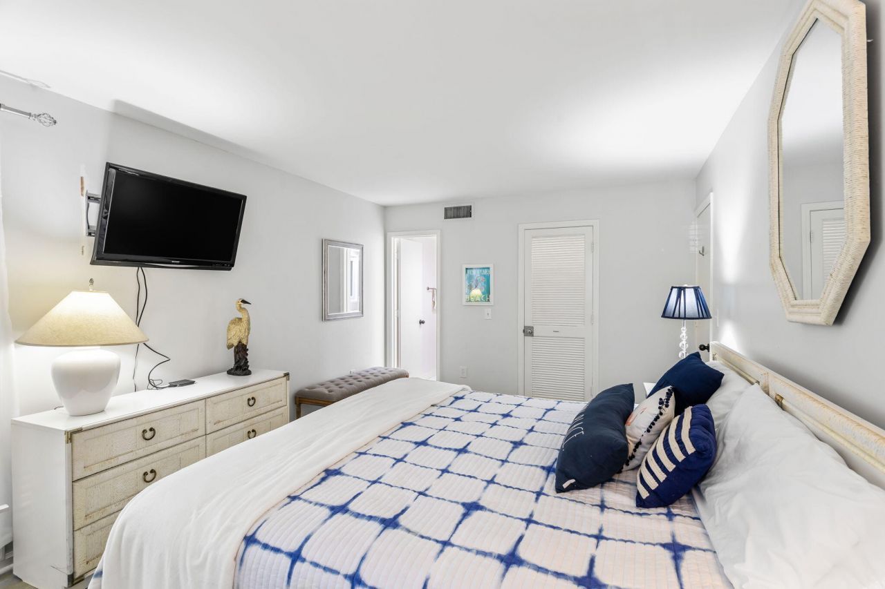 1342 Pelican Watch Villas Photo 20