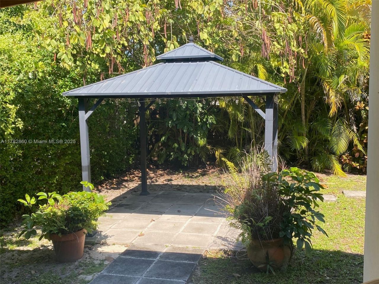 6331 SW 17th St, West Miami, FL 33155 Photo