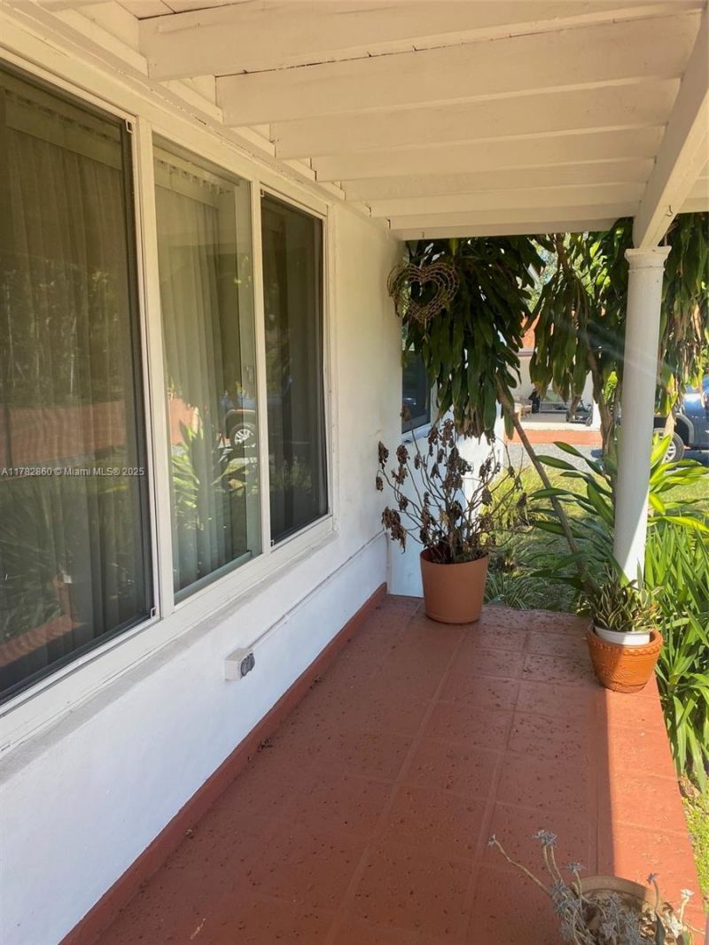 6331 SW 17th St, West Miami, FL 33155 Photo