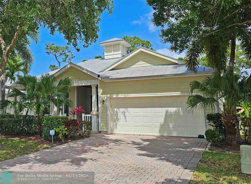 532 NE Canoe Park Cir, Port Saint Lucie, FL 34983 Photo