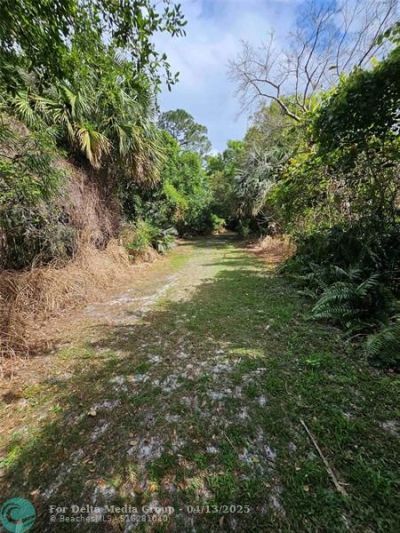 532 NE Canoe Park Cir, Port Saint Lucie, FL 34983 Photo