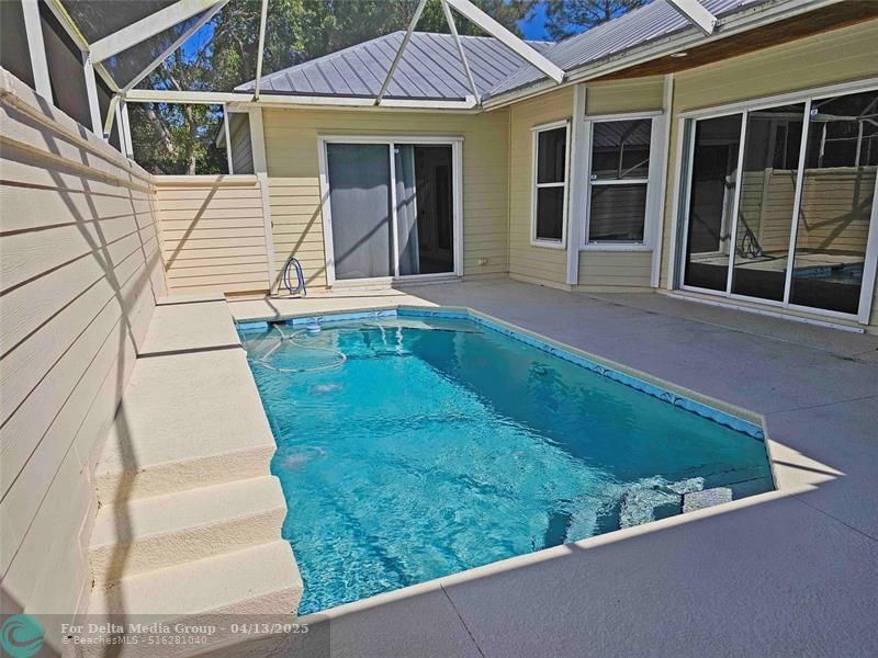 532 NE Canoe Park Cir, Port Saint Lucie, FL 34983 Photo