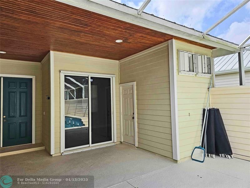 532 NE Canoe Park Cir, Port Saint Lucie, FL 34983 Photo