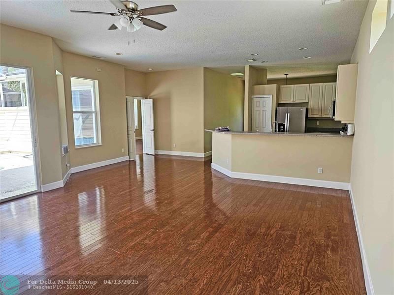 532 NE Canoe Park Cir, Port Saint Lucie, FL 34983 Photo