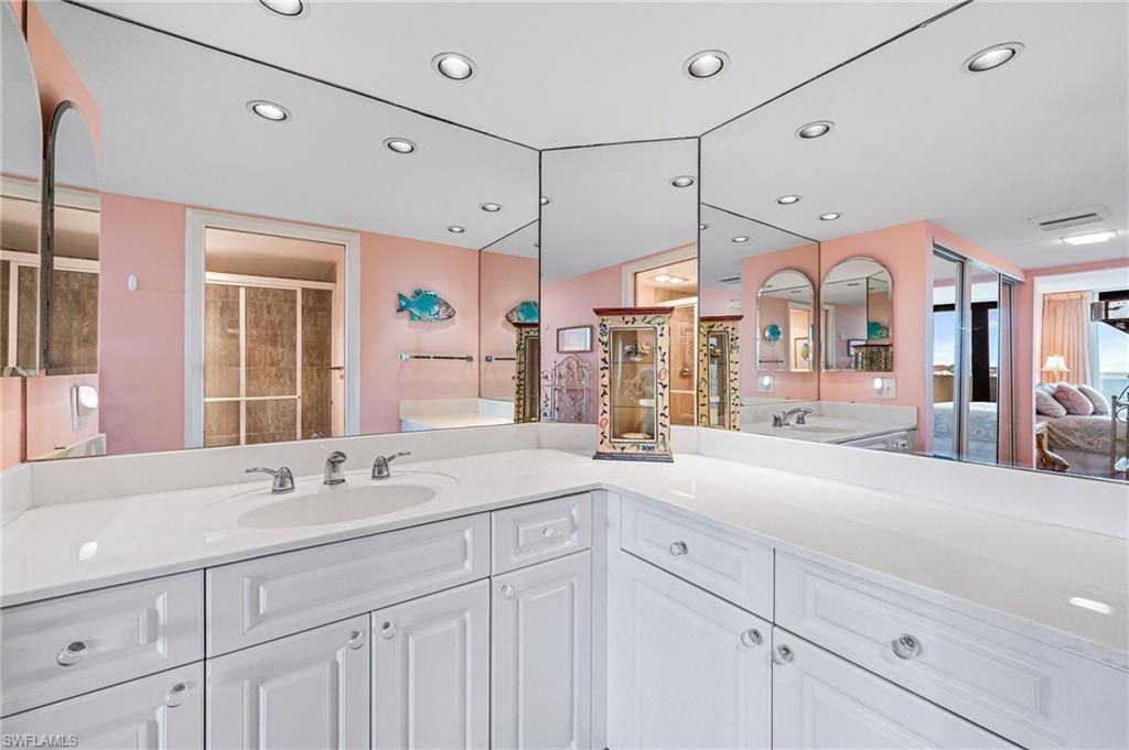 4001 Gulf Shore Blvd N, Unit 505, Naples, FL 34103 Photo