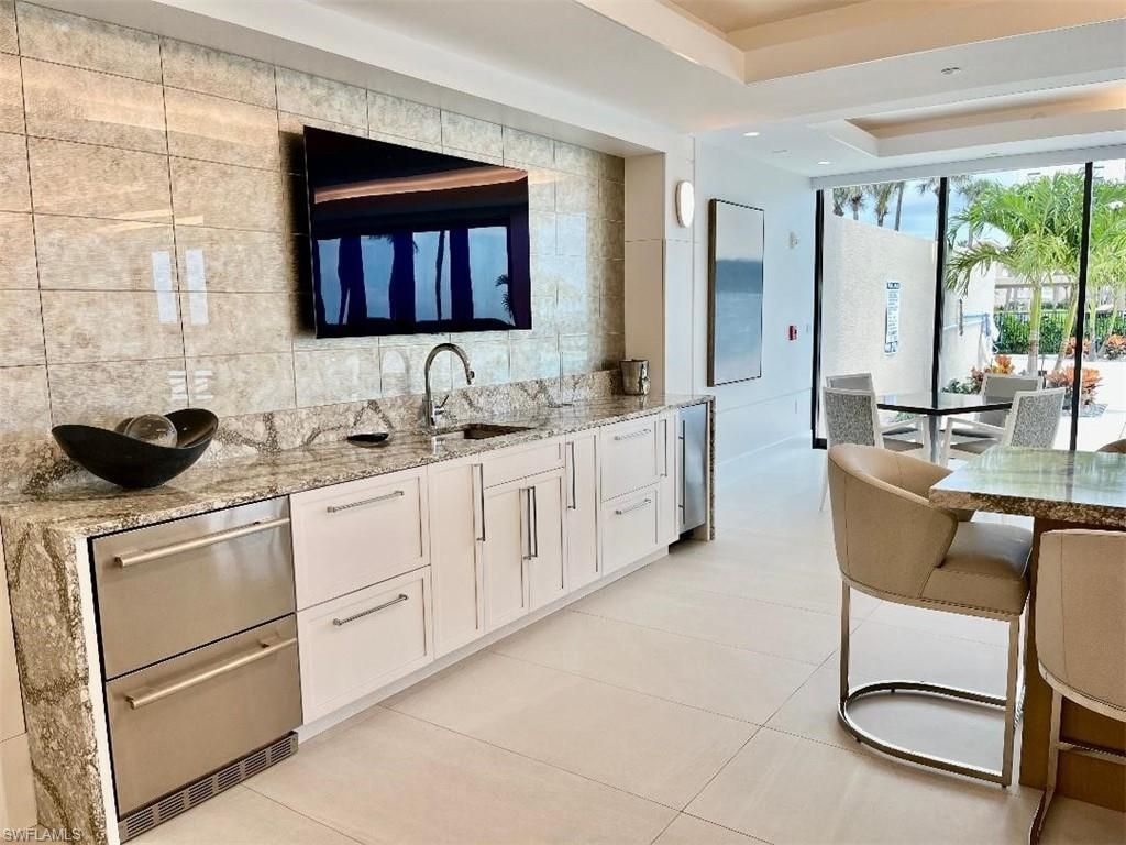 4001 Gulf Shore Blvd N, Unit 505, Naples, FL 34103 Photo