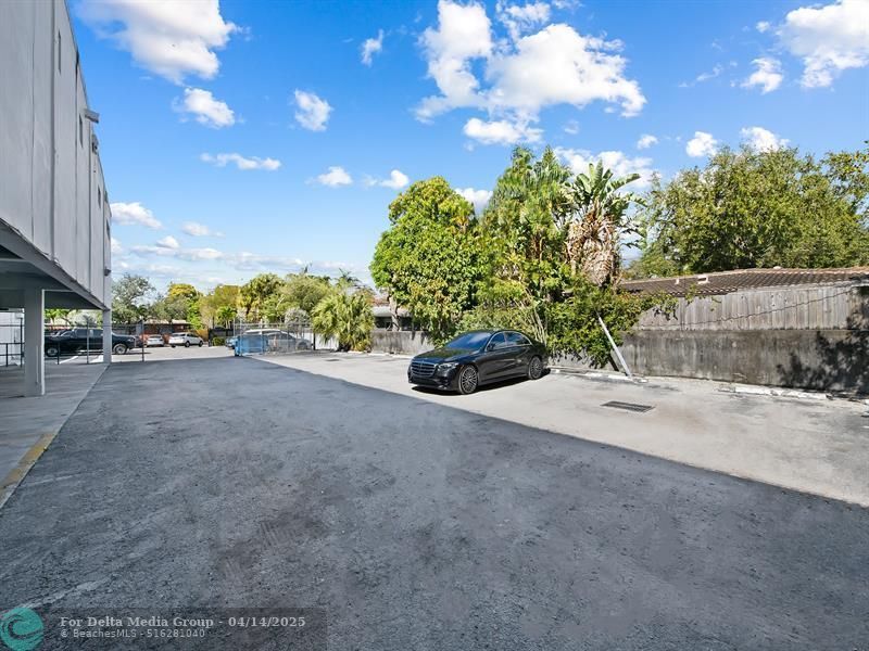 533 NE 13th Street, Fort Lauderdale, FL 33304 Photo