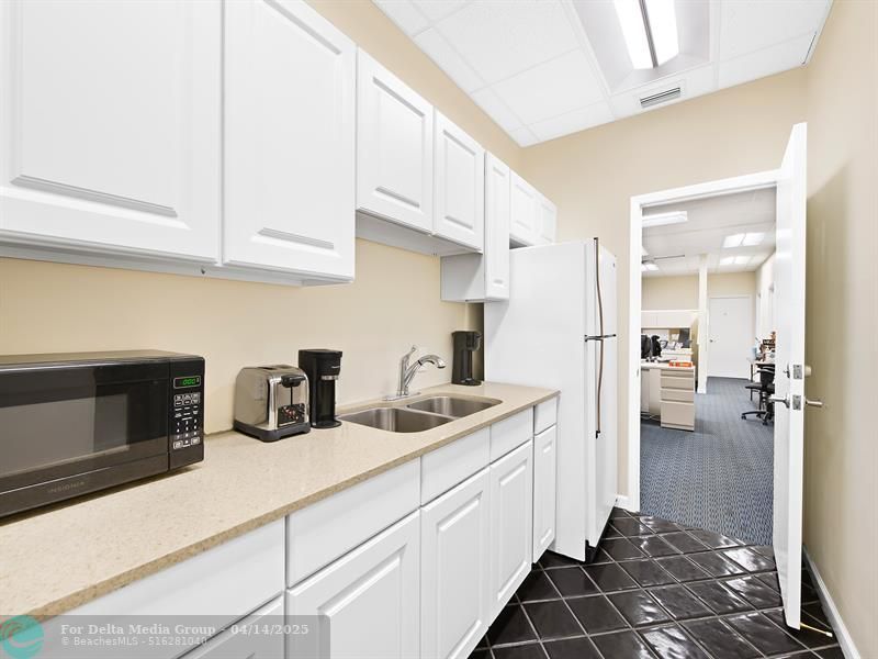 533 NE 13th Street, Fort Lauderdale, FL 33304 Photo