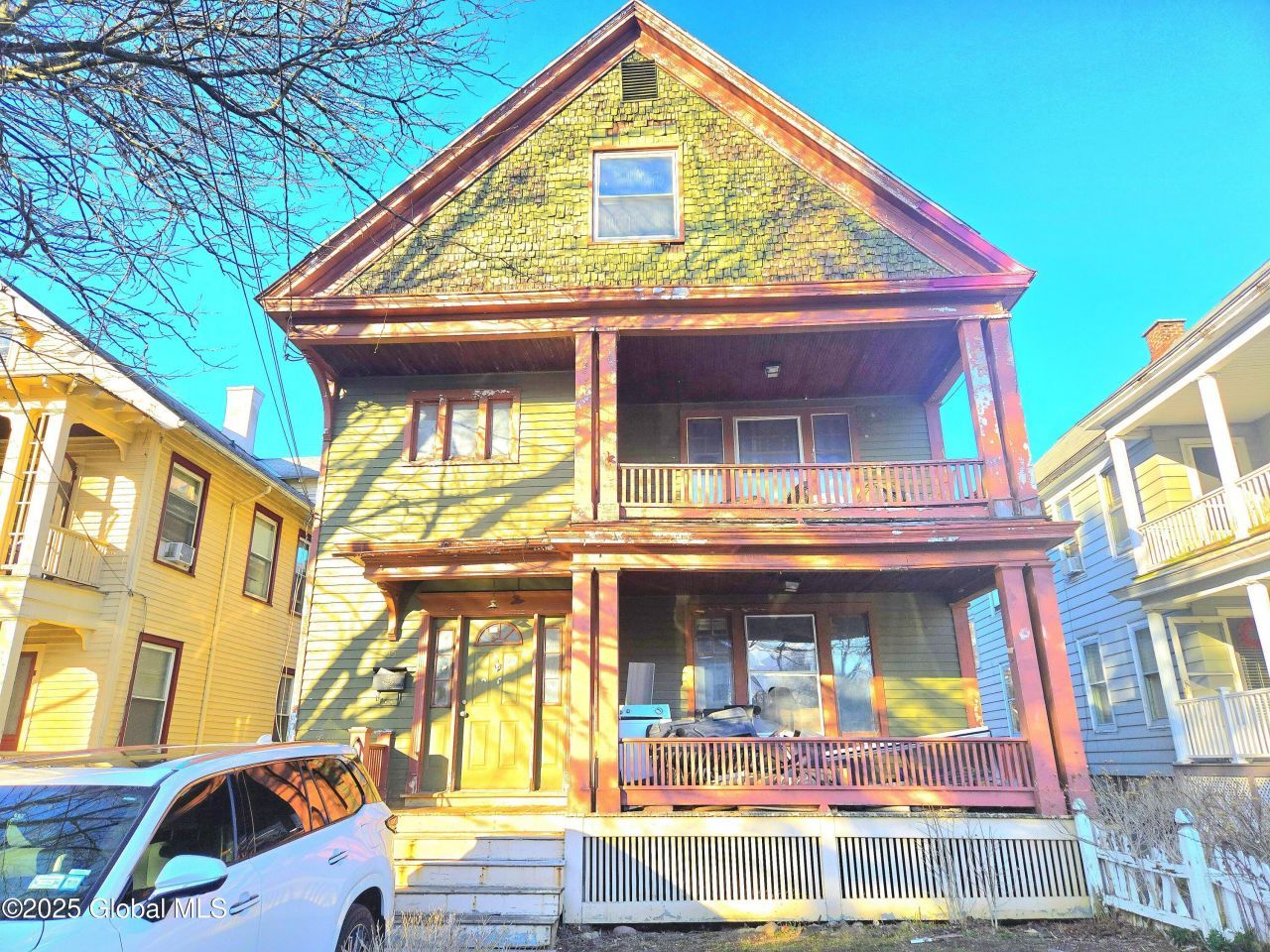 15 Kenyon Court, Utica, NY 13501 Main Photo