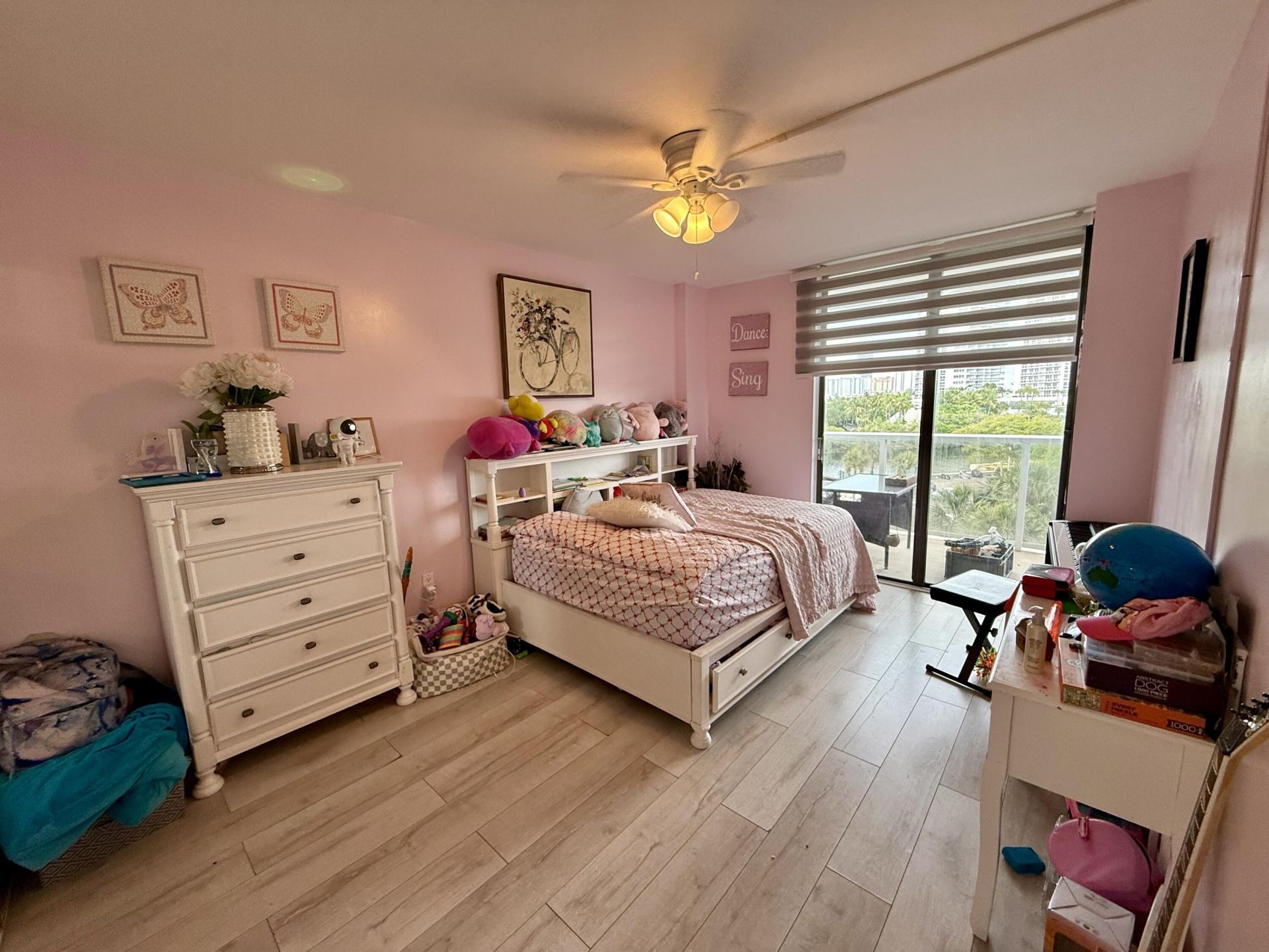 3731 N Country Club Drive, Unit 529, Aventura, FL 33180 Photo