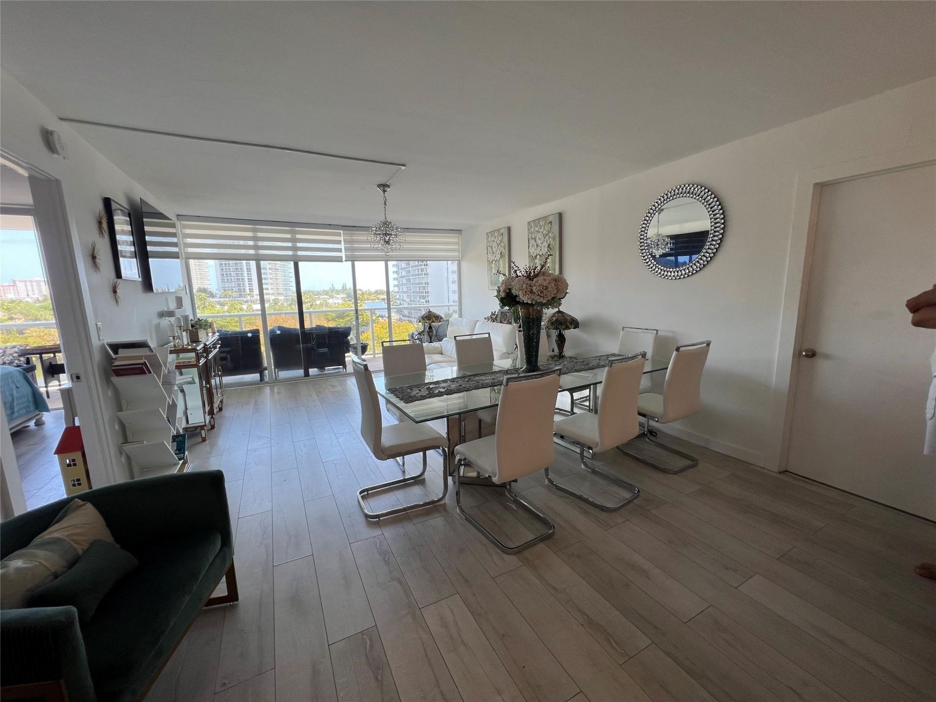 3731 N Country Club Dr, Unit 529, Aventura, FL 33180 Photo